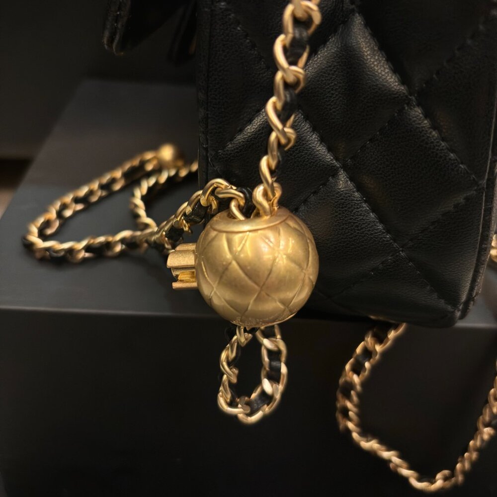 Chanel classic black love bag - Picture 10 of 10